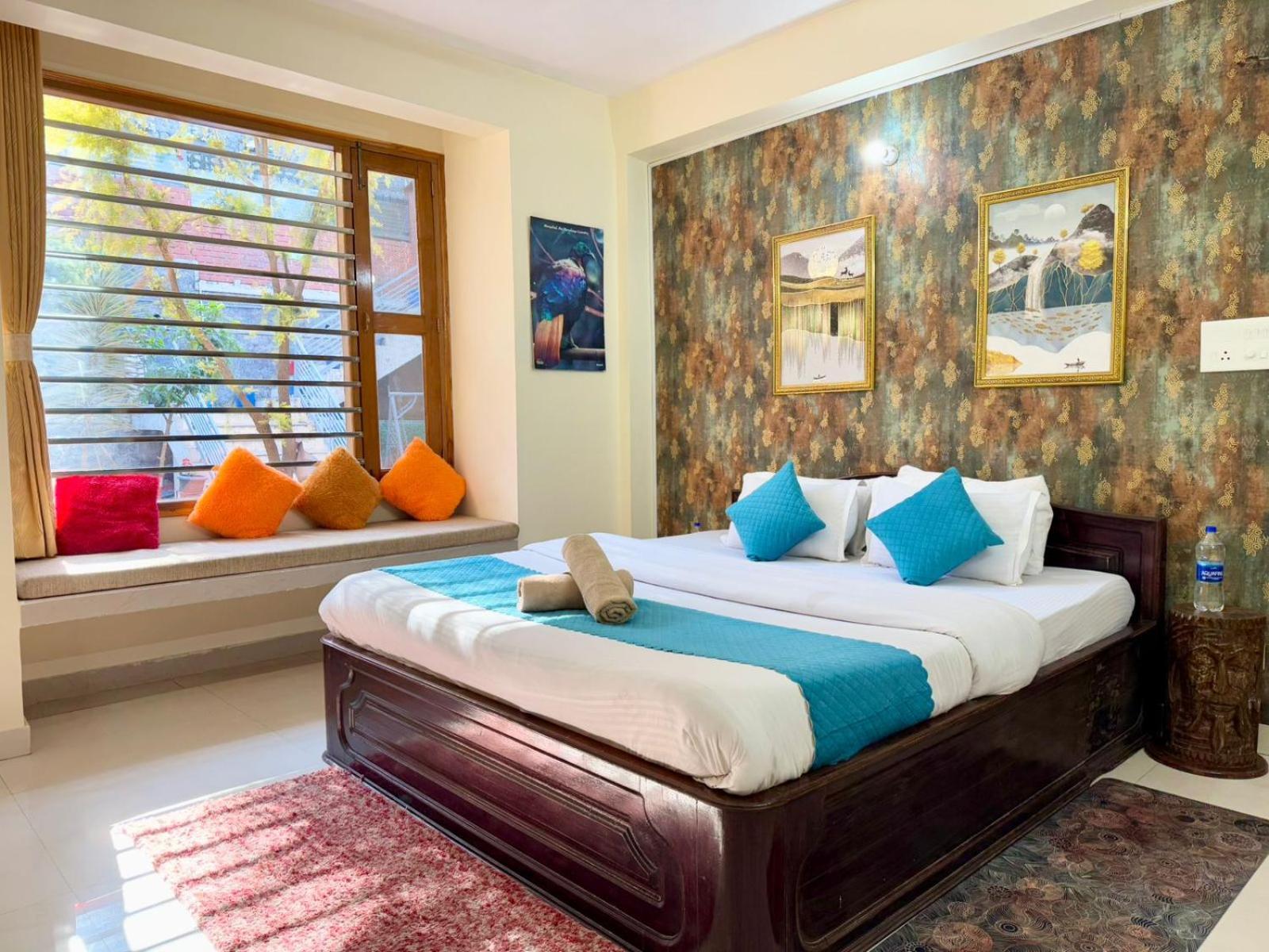 The Auriga 3Bhk Fully Entair Villa With Bonfire In Kasauli I Pvt Stay I Open Air Terrace I Kitchen Livingroom I Lawn Bonfire I Gaming Zone ภายนอก รูปภาพ