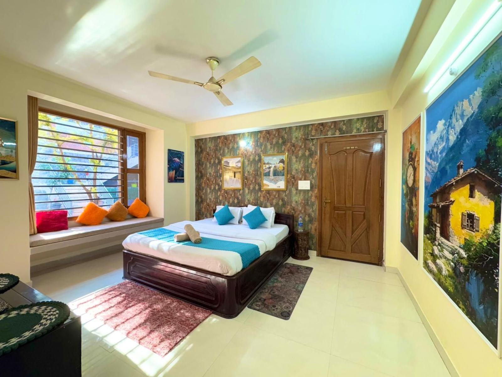 The Auriga 3Bhk Fully Entair Villa With Bonfire In Kasauli I Pvt Stay I Open Air Terrace I Kitchen Livingroom I Lawn Bonfire I Gaming Zone ภายนอก รูปภาพ