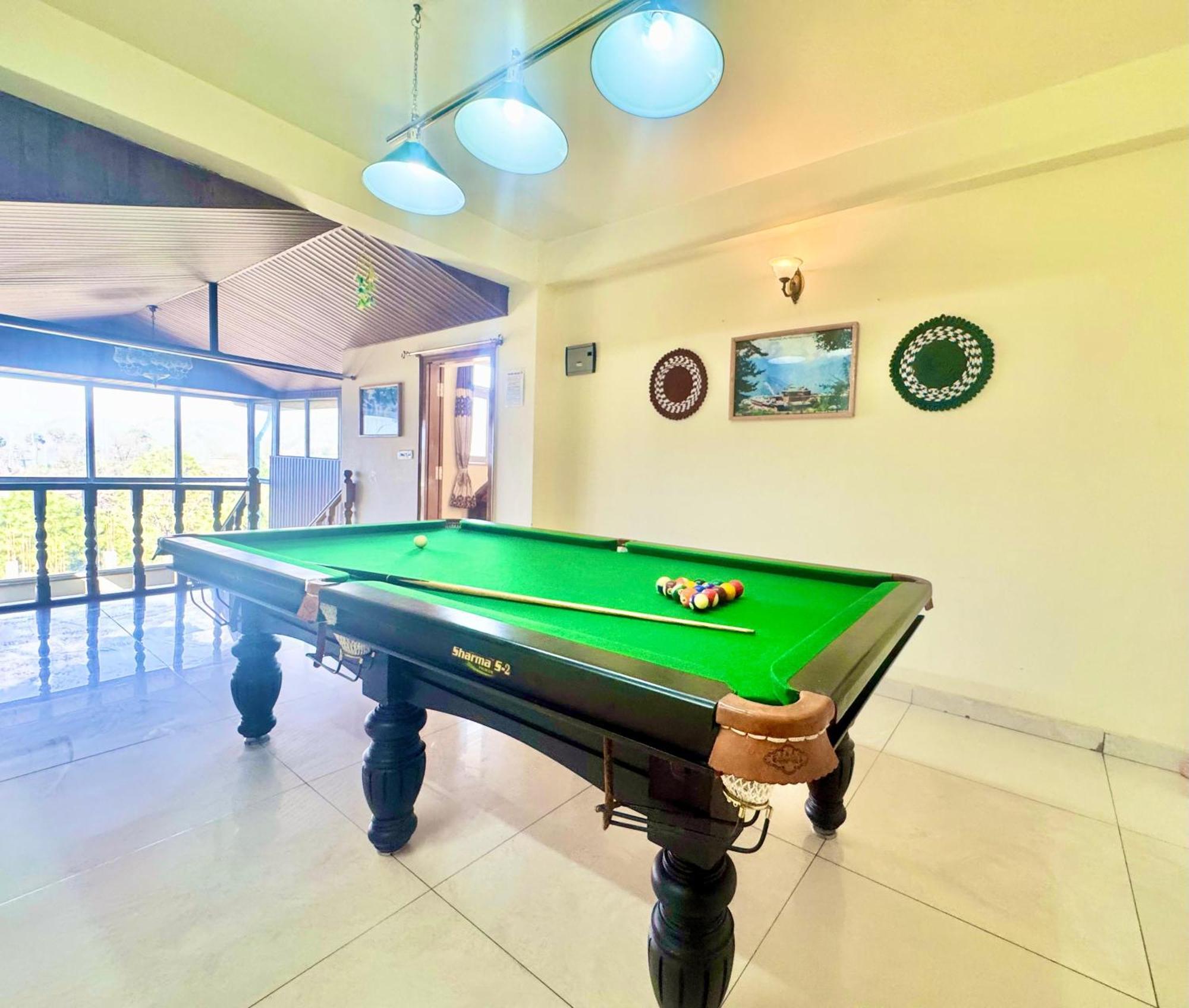 The Auriga 3Bhk Fully Entair Villa With Bonfire In Kasauli I Pvt Stay I Open Air Terrace I Kitchen Livingroom I Lawn Bonfire I Gaming Zone ภายนอก รูปภาพ